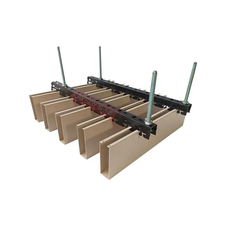 Solid Green Aluminum Strip Baffle Ceiling Panel Fireproof Suspended False Ceiling Design For Hall Airport Home Office Corridor