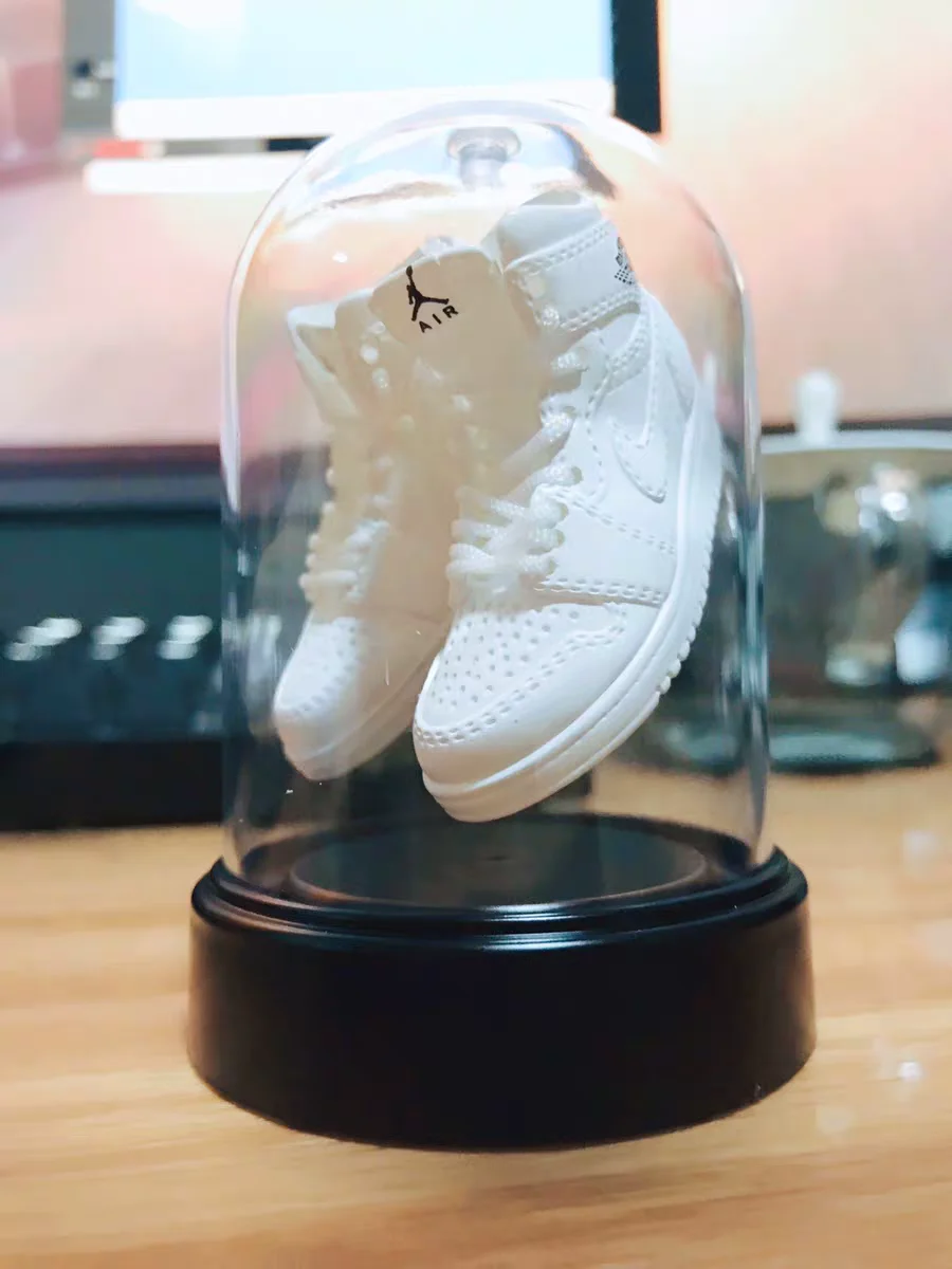 
Handmade AJ jordan 3d sneaker shoe keychain 
