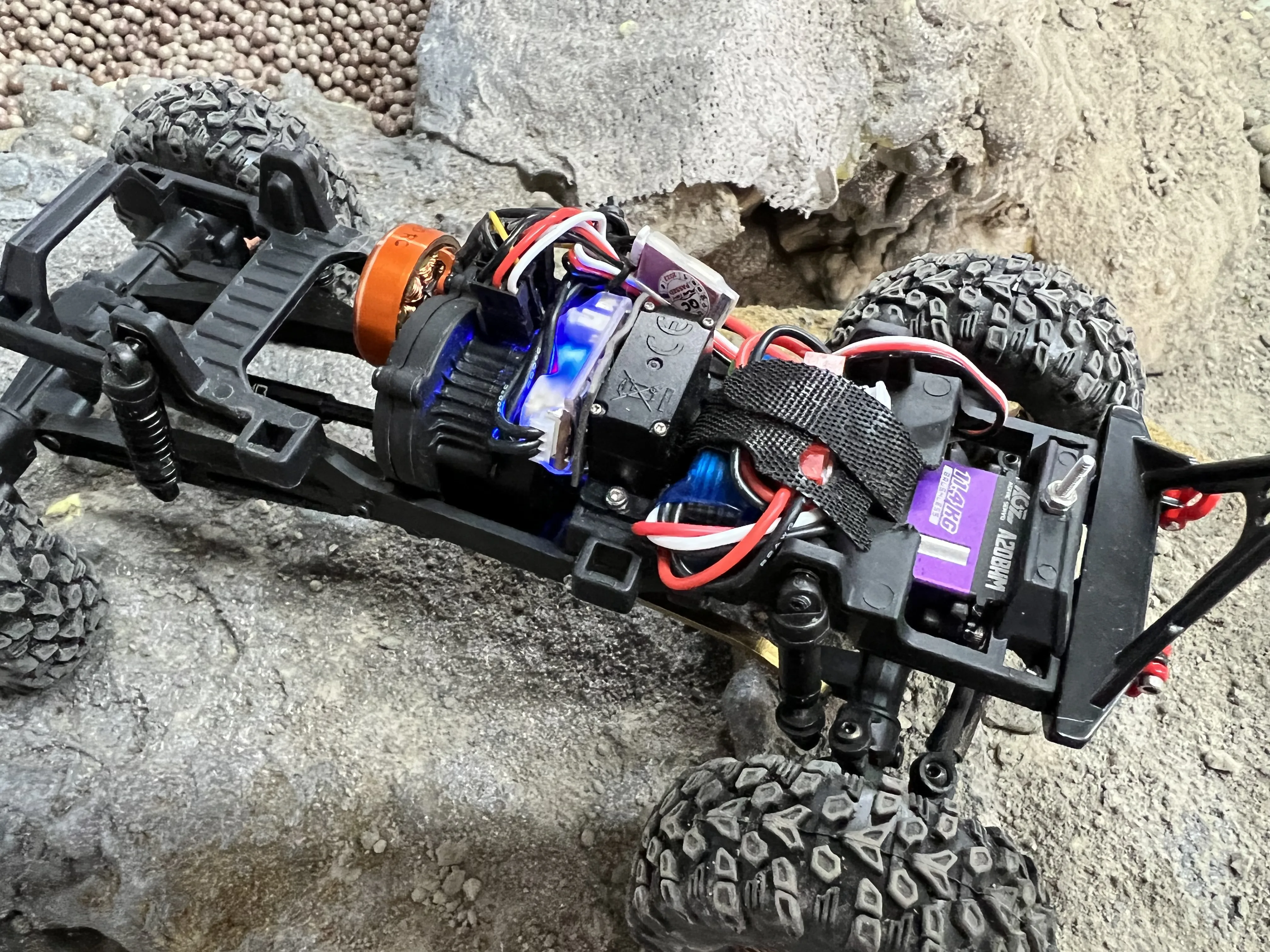 AGFRC CNC Small Servo Motor 0.068sec 11.4KG-CM Torque Programmable Brushless 25T Mini Servo For RC Cars 1/24th 4WD