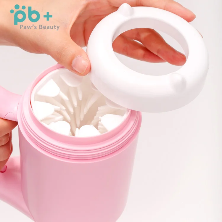 
2019 wholesale fashion portable plunger feet washer muddy paw cleaner for dog 