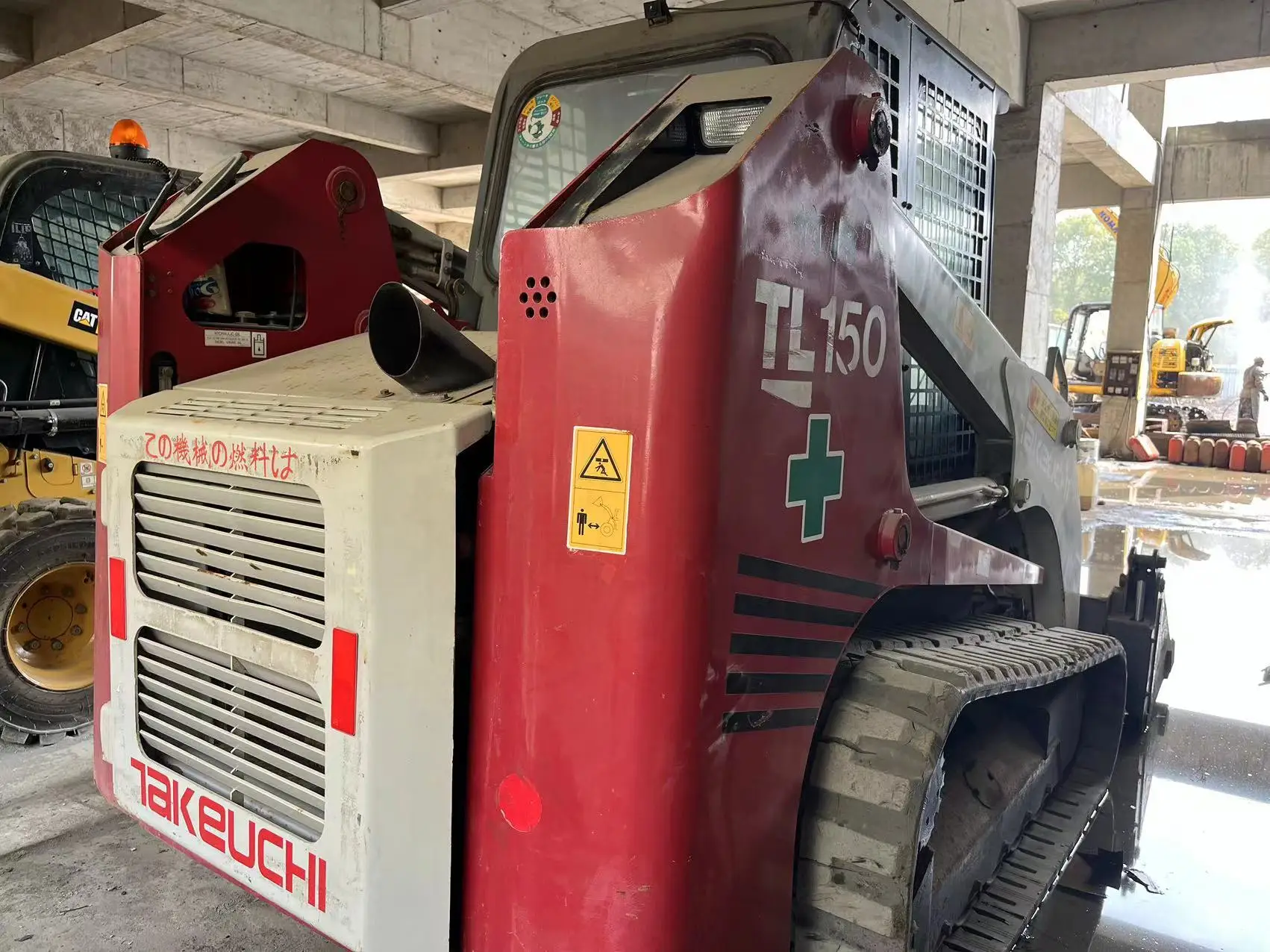 Second hand made in Japan Takeuchi tracked skid steer TL150 rare stock ready to ship