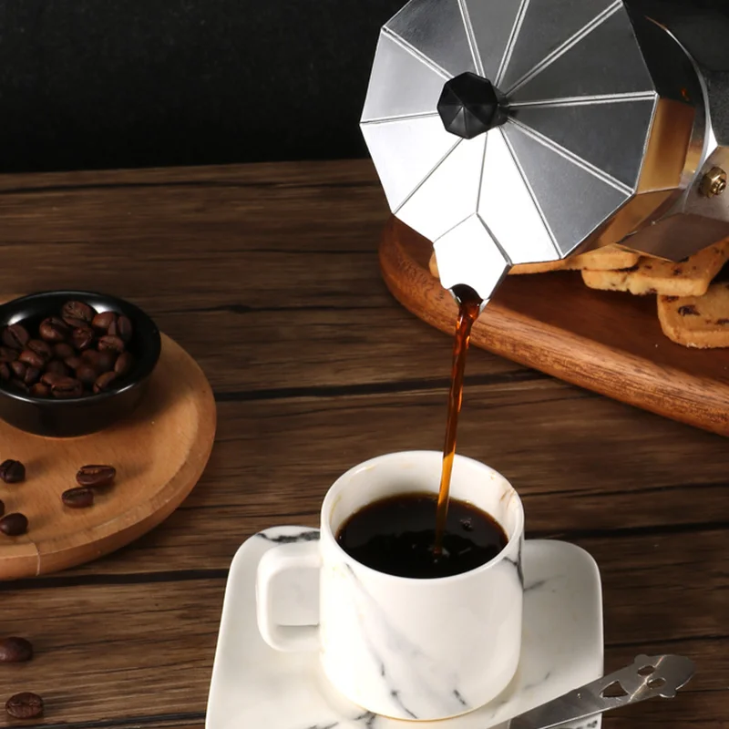 Hot-selling Classic Iconic Stovetop Espresso Maker, Makes Real Italian Coffee, Aluminium Moka Pot 6 Cups