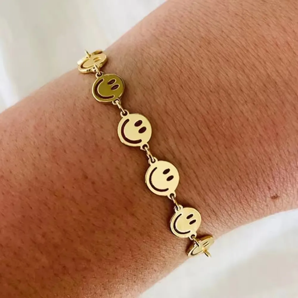 Manufacturing Stainless steel Women Fashion Lucky Jewelry Gift Cute Happy Smile Face Charm Disc Chain Smile Face Bracelet