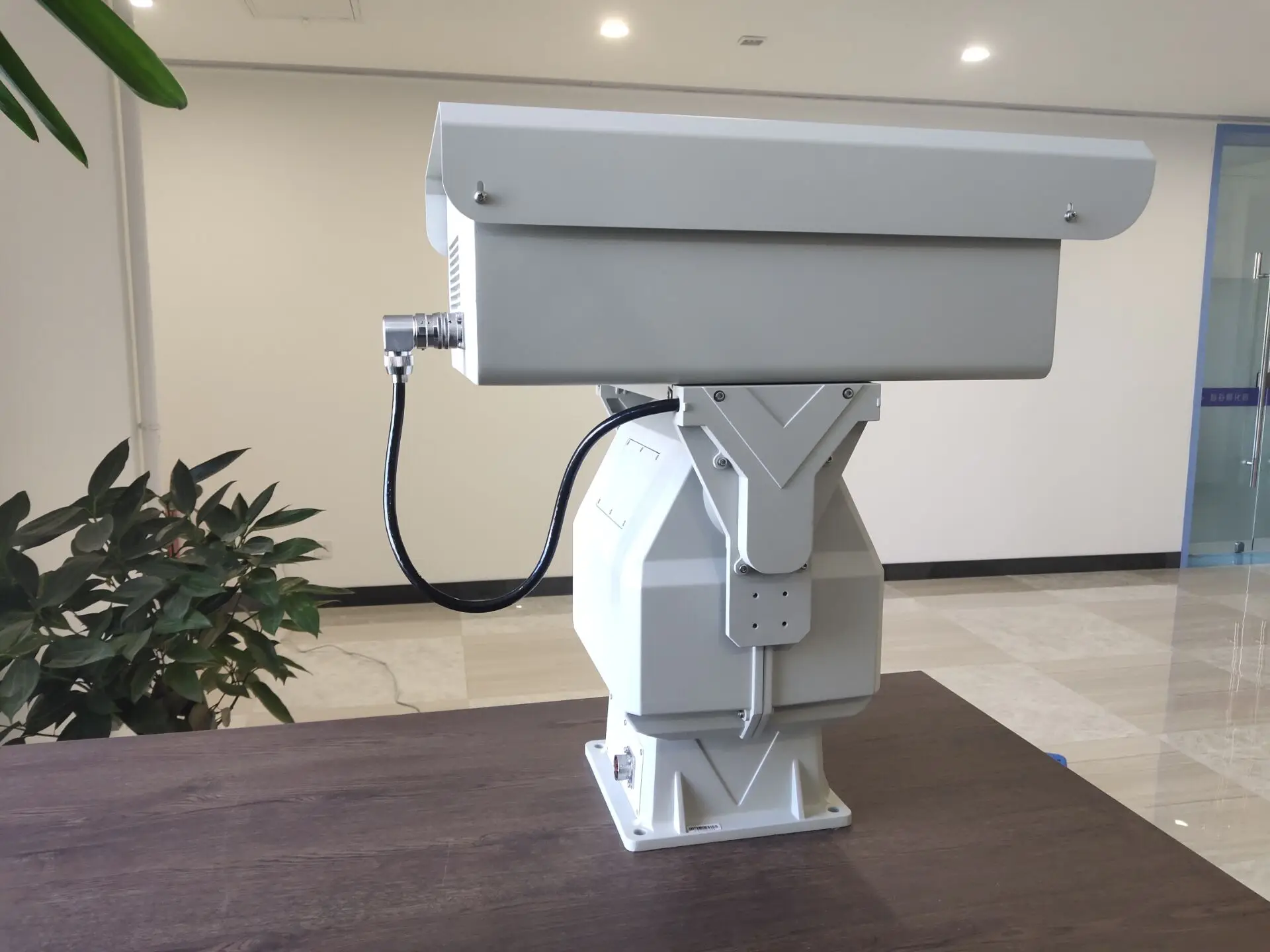 5th generation 640x512 Uncooled FPA Detector PTZ Infrared Thermal Imaging Camera