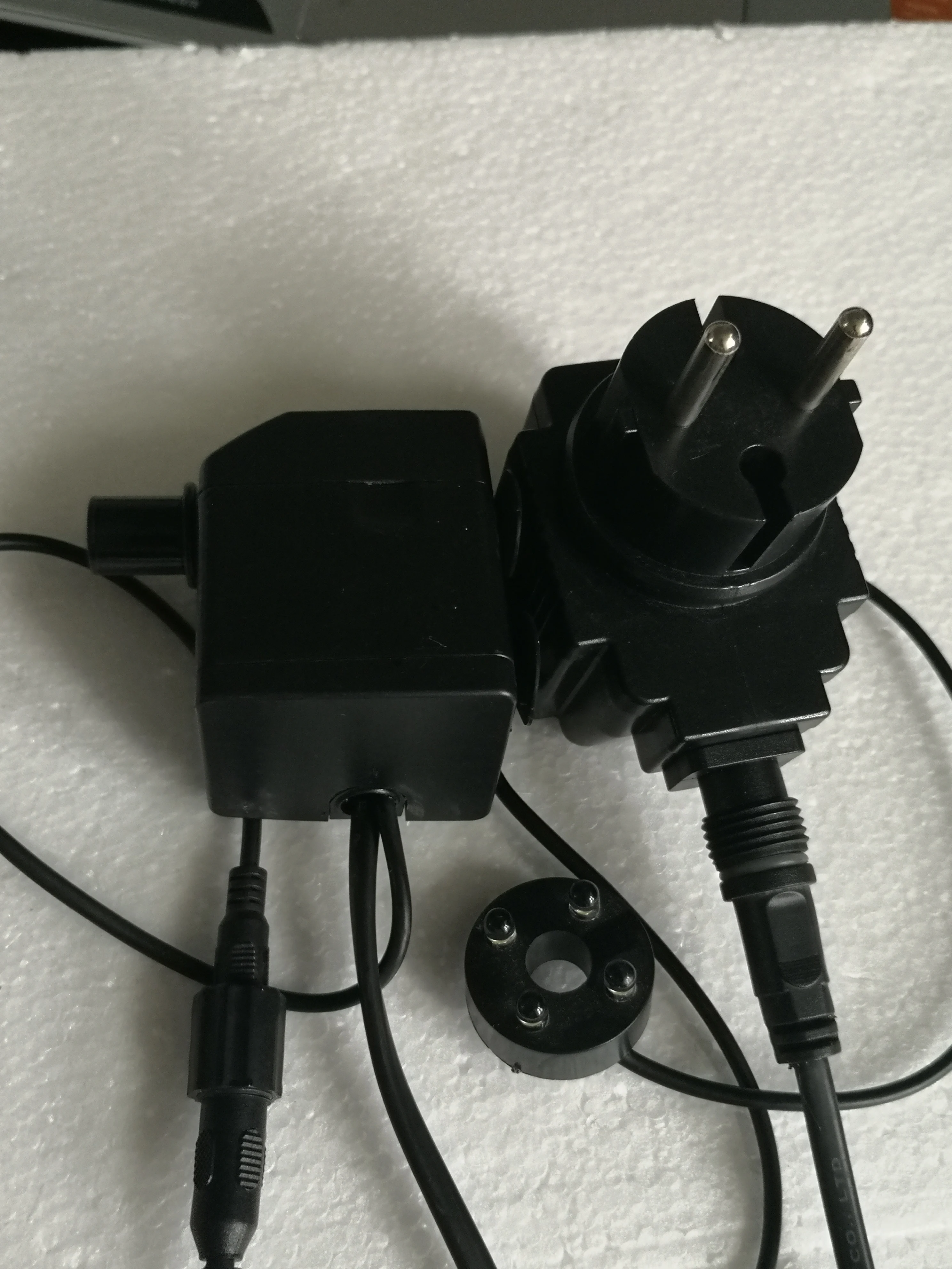 12V  6W mini low pressure  submersible fountain water pump with LED light