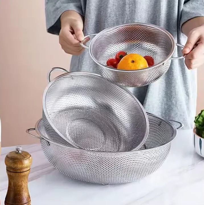 Wholesale factory direct custom multi specification stainless steel ultra-light mesh basket colanders & strainers  for kitchen
