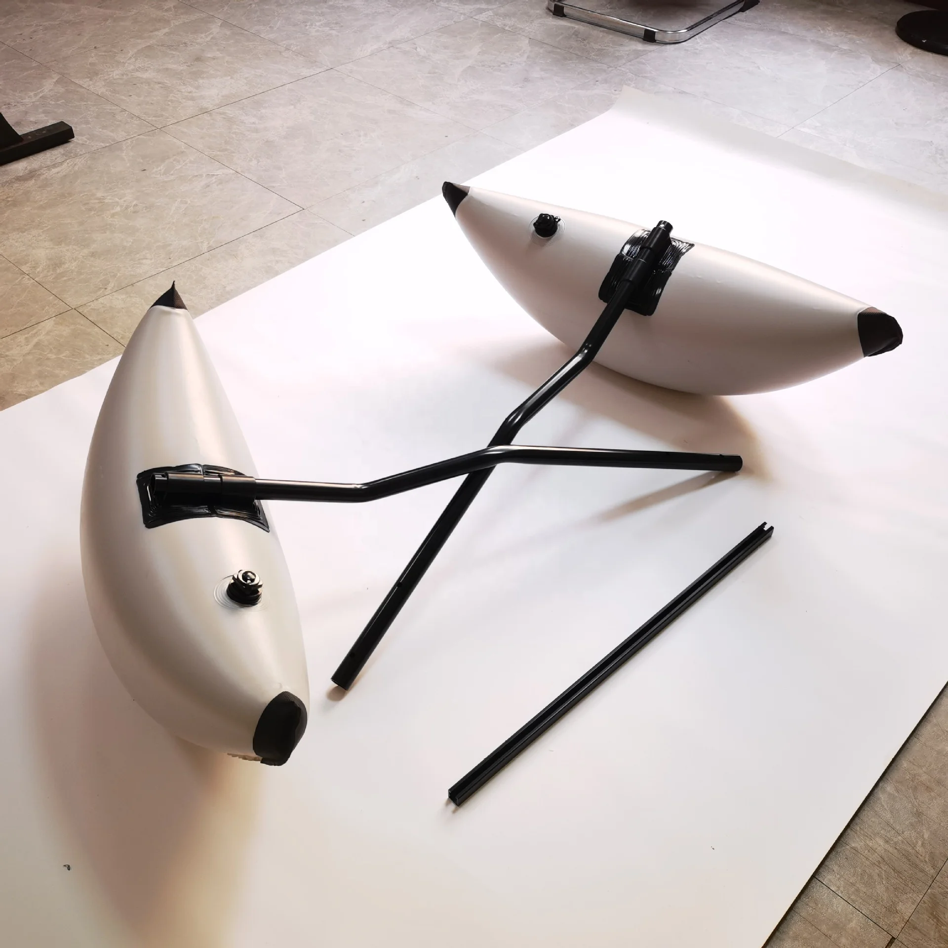 Kayak Fishing Kayak Stabilizer System 2pcs PVC Inflatable Canoe Boat Fishing Sidekick Arms Water Float  floating tubes