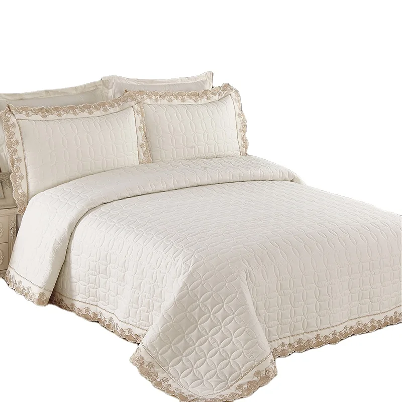 Стеганое покрывало из микрофибры большого размера с вышивкой, 3 шт.