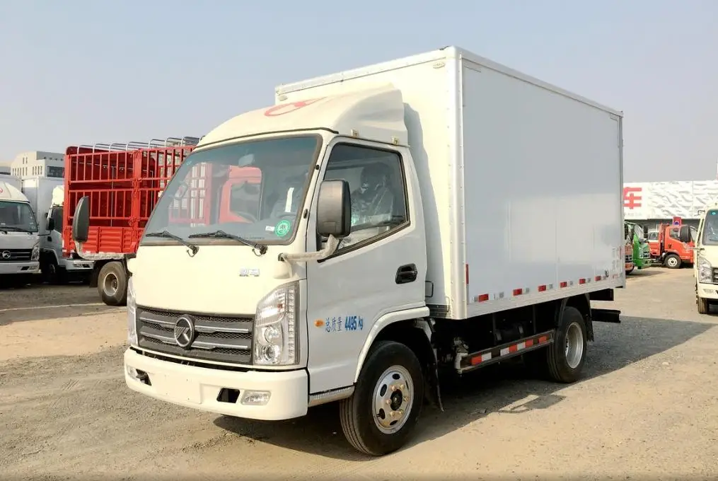 Customized KAMA Used Japanese Light Truck Gasoline Cheap Mini Trucks for Sale