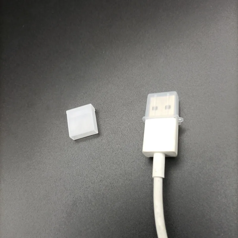 Cheap and high quality USB Plastic dust protection plug/cover Customized USB Type C Plug Covers