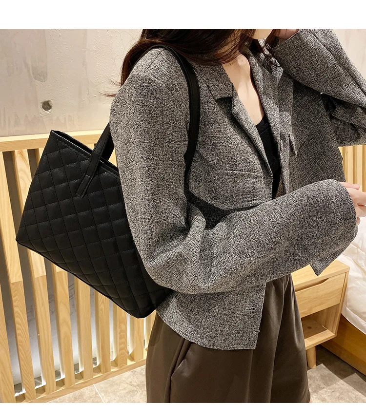 Crocodile Pattern Underarm Bag Custom PU Leather Tote Bag Large Capacity Leopard Pattern Handbag for Women