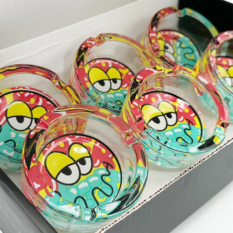 Personalized pattern glass ashtray factory direct wholesale round washable custom glass ashtray