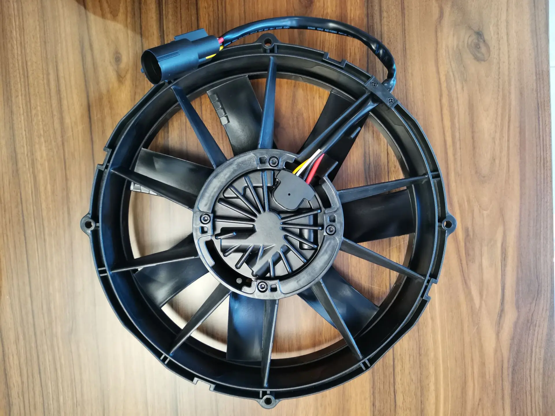 bigger airflow 12v  12 inch  bldc fan condensing  fan replace SPAL