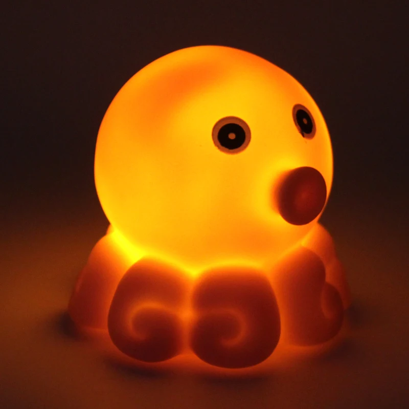 Light up cute animal plastic pvc toddler floating funny shower time playing Octopus bath toy