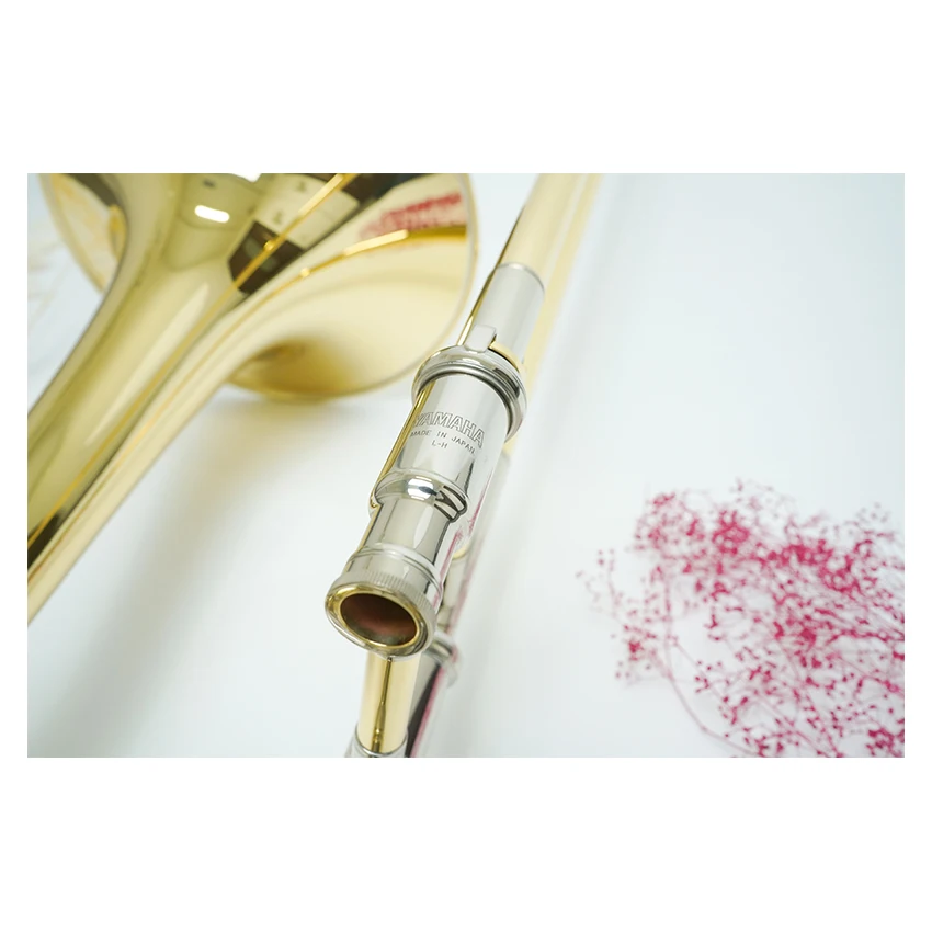 
Gold mouthpiece piccolo soprano cimbass trombon made in Japan 