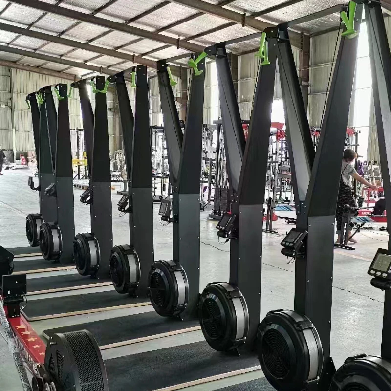 Indoor multi-function aerobics body-building skiing machine for simulating pulling force training