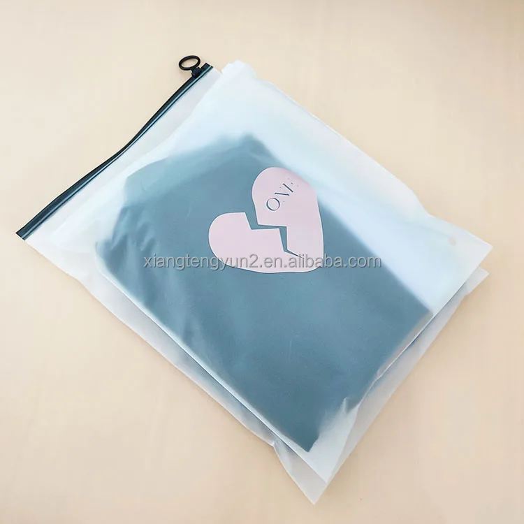 Eco-friendly Custom Logo Zip Lock Bag Packaging Bag for Clothing PE Plastic White Offset Printing Moisture Proof Zipper Top XTY