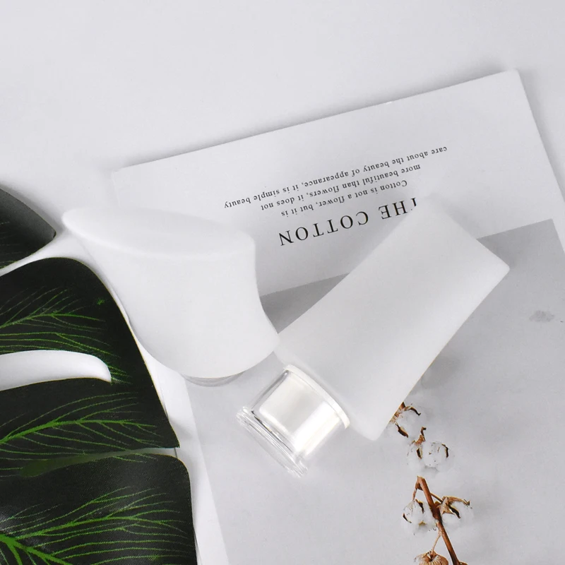 Custom Empty PE Plastic Soft Tube Packaging Squeeze Shampoo Shower Gel Body Lotion Cosmetic Tube Bottle