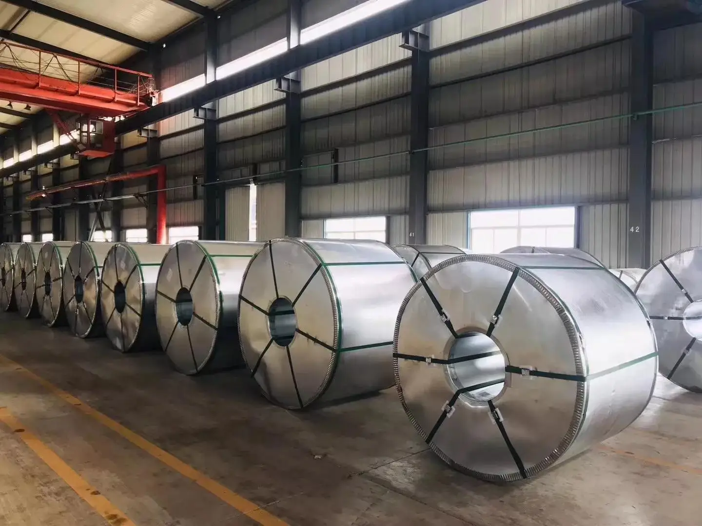 light gauge galvanized steel coils/snowflake galvanized steel coils are used for metal products
