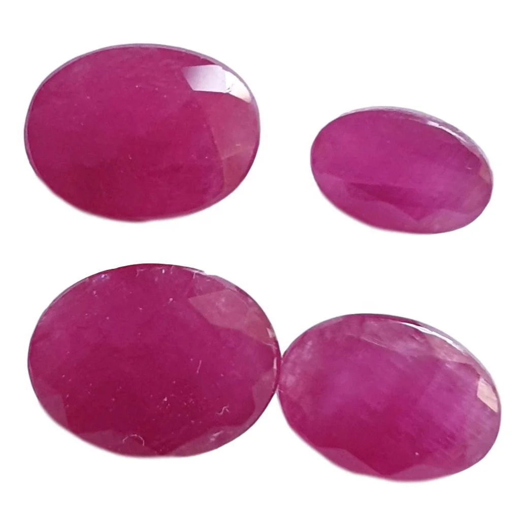 
Овальный граненый индийский Рубин 
