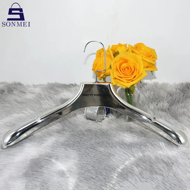 Silver plastic hanger ,.jpg