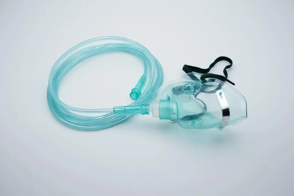 Factory price quality adult and child Disposable medical pvc oxygen face mask with oxygen