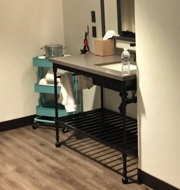 Traditional ceramic wash basin lavatory Black Metal pipe Frame Undermount Double Sink Vanity pedestal Gray Faux Concrete Top