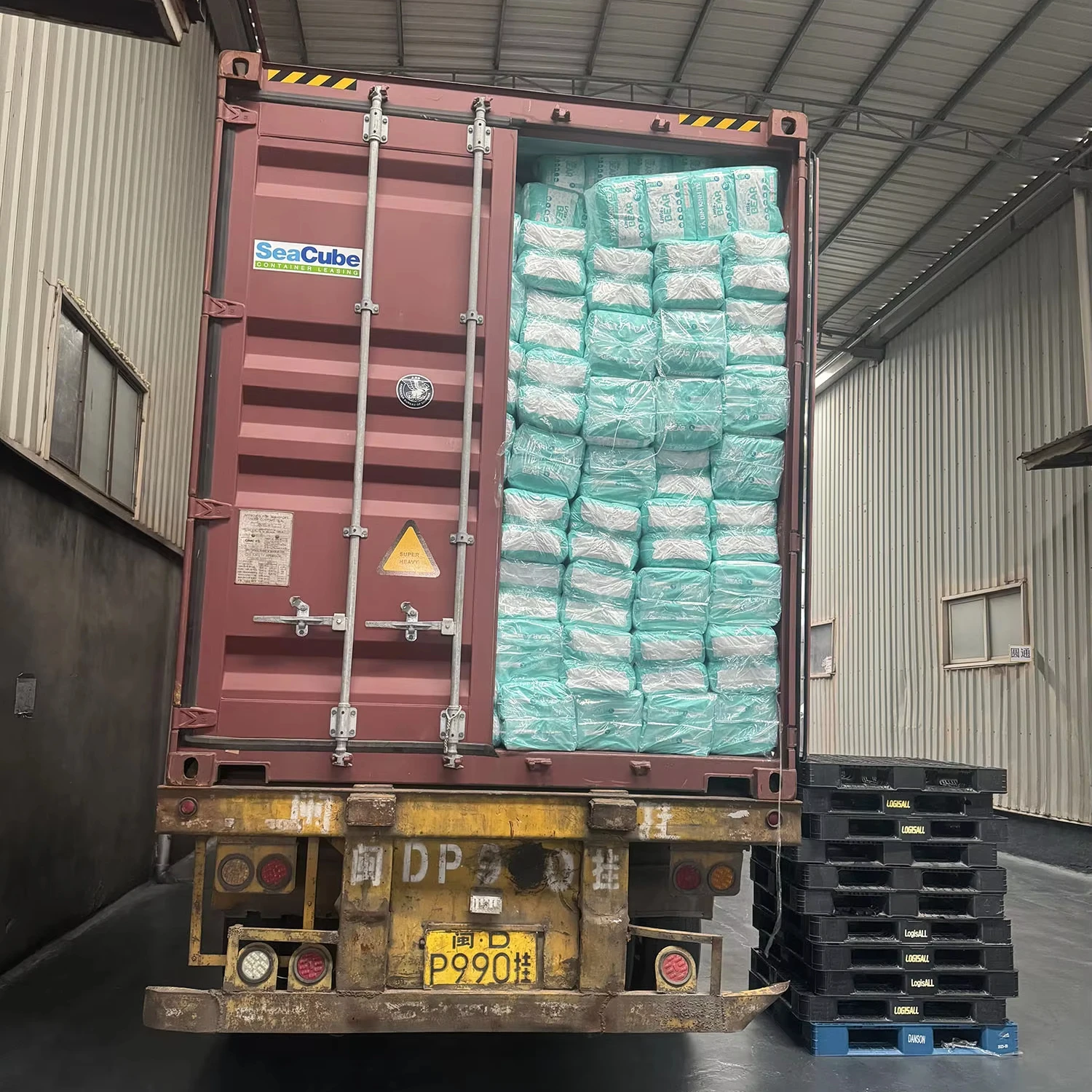 Disposable Pampering Baby Diapers Hot Selling OEM Different Size Natural Non Woven Fabric Printed 3D Leak Prevention Channel