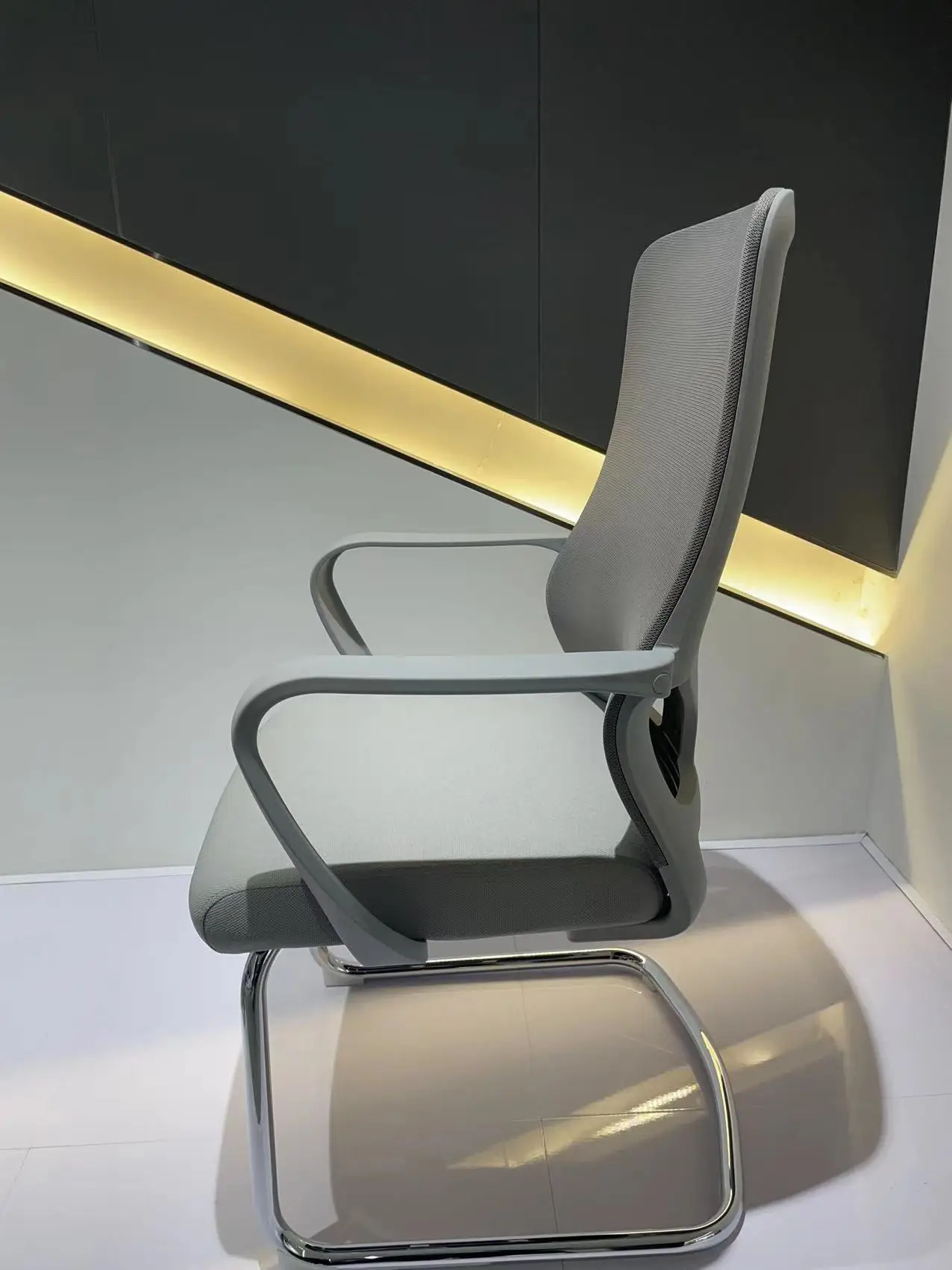 Hot sale Mesh office chair Black Fabric Modern Guest Chair for home office used