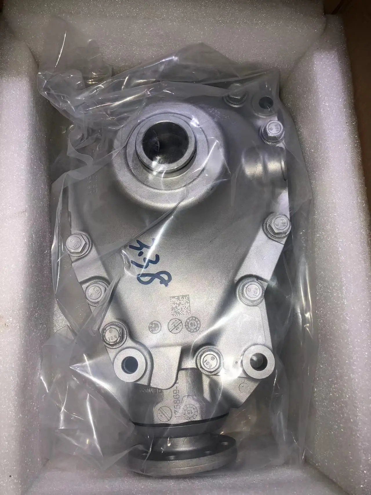 31507578154 31508635863 OE  transmission part for BMW X3 X4 X5 F25 31507578154 rear drive front differential  Assembly