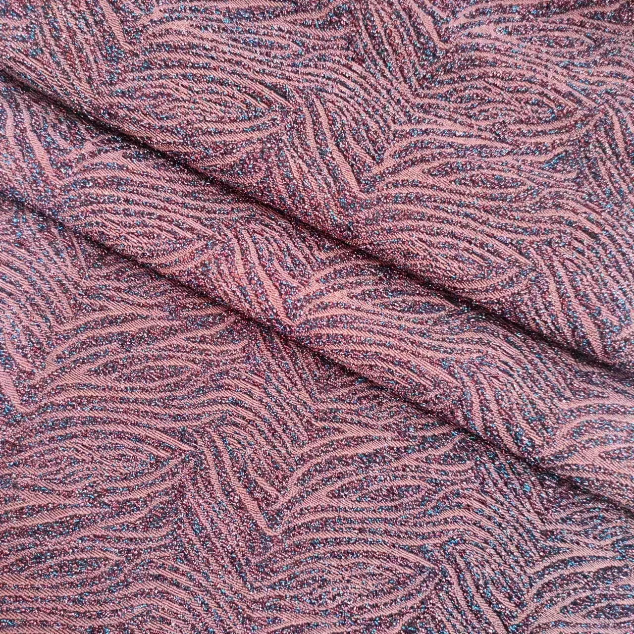 Factory Wholesale Custom Stretch Knitted Plain Dyed Women Garment Abaya Metallic Lurex Jacquard Fabric for Clothing