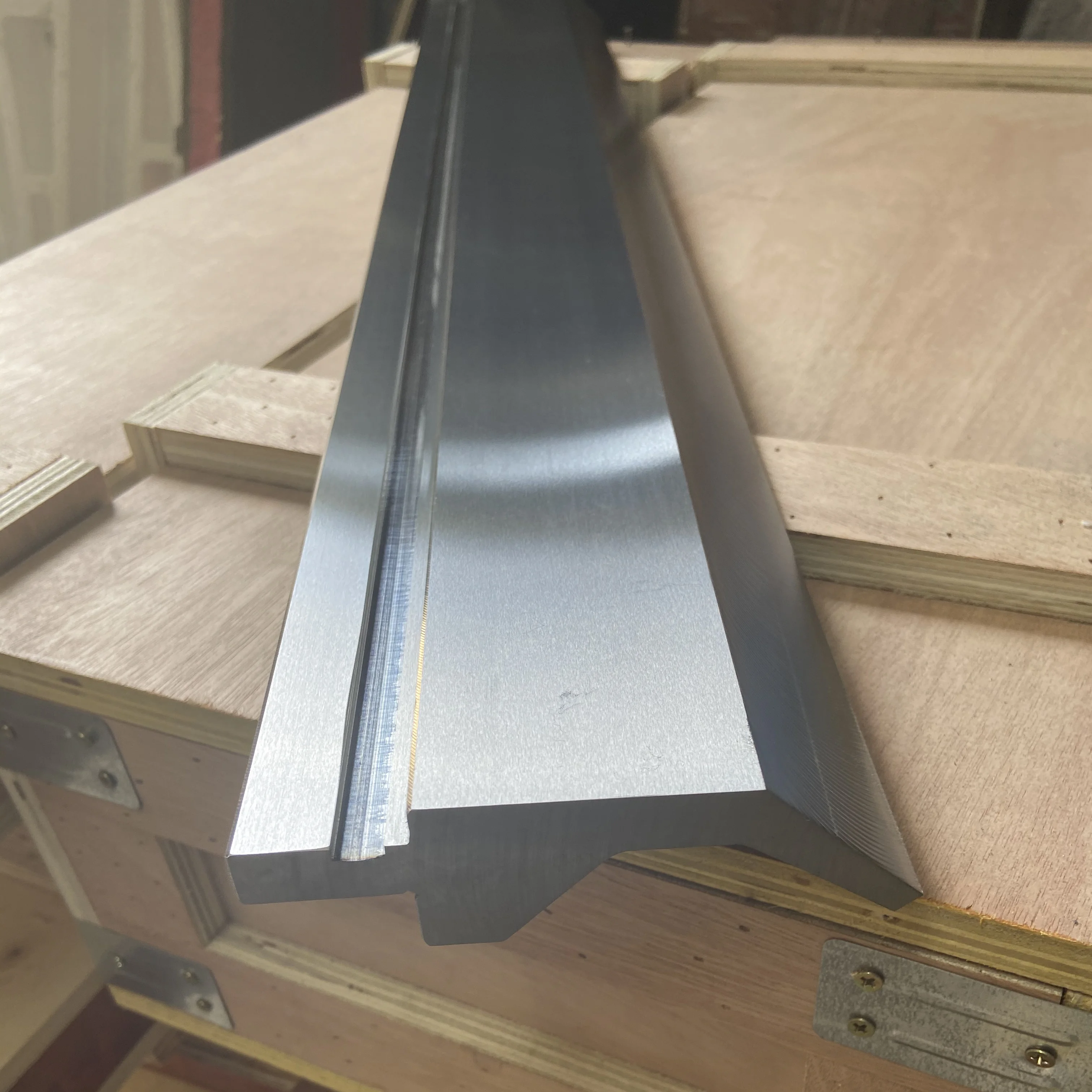 Best Quality Punching Mold Hot Selling High Hardness Manufacturer European Precision CNC Press Brake Tooling