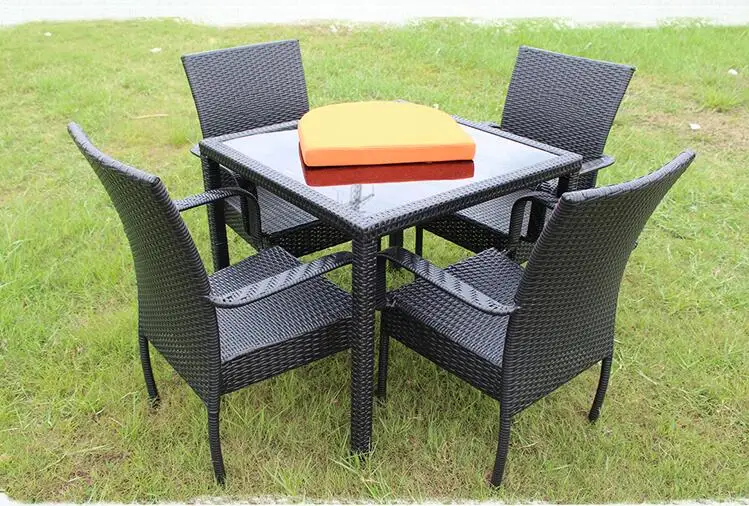 Garden Rattan Chair five-piece set, high-grade outdoor dining table and dining chair oval Z562