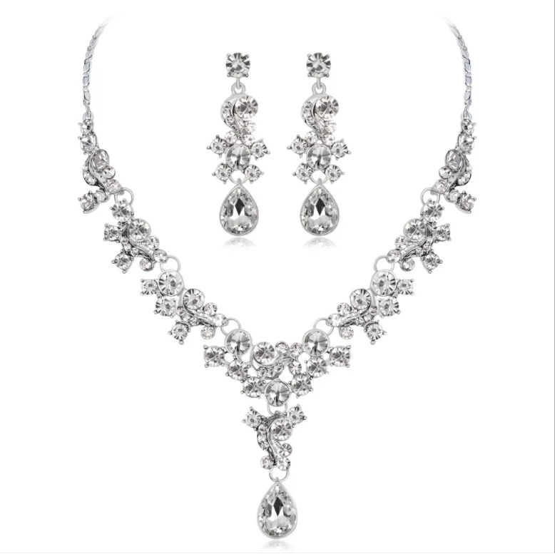  2021 Hot Sale Retro Luxury Diamond Necklace Earrings Ring Bracelet Jewelry