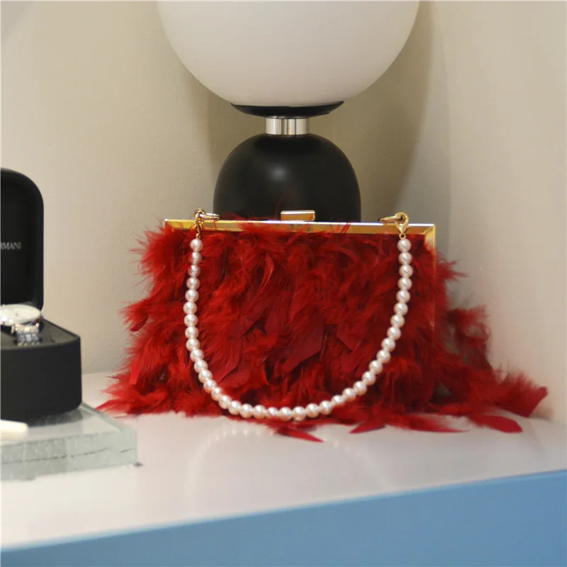 New European and American cross-border winter Turkey feather lady bag with ostrich feather pearl chain one-shoulder dinner bag