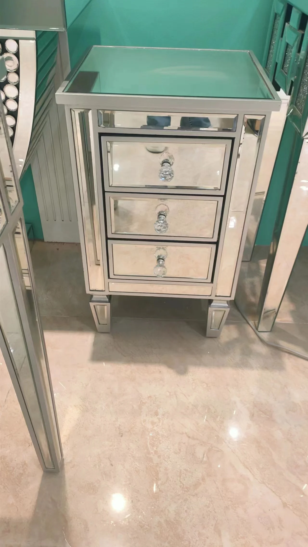 Quality  Champagne Silver Modern Furniture Metal Base Nightstand With 2 Drawers mirrored bedside table