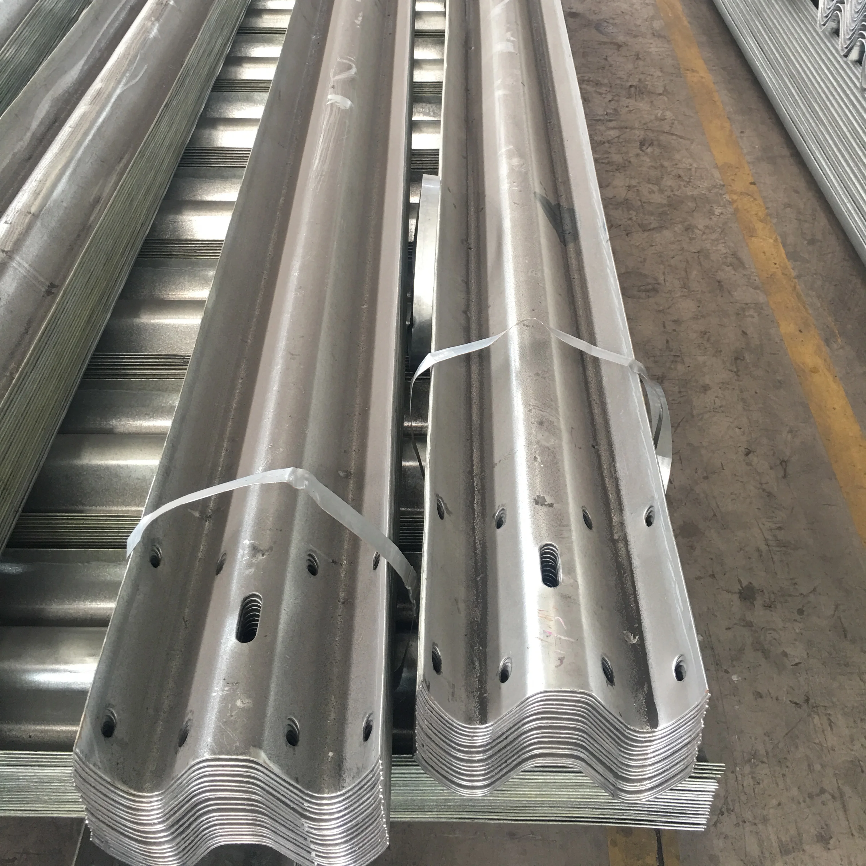 Galvanized Steel Road Barrier Highway Guardrail Highway Guardrail For Sale