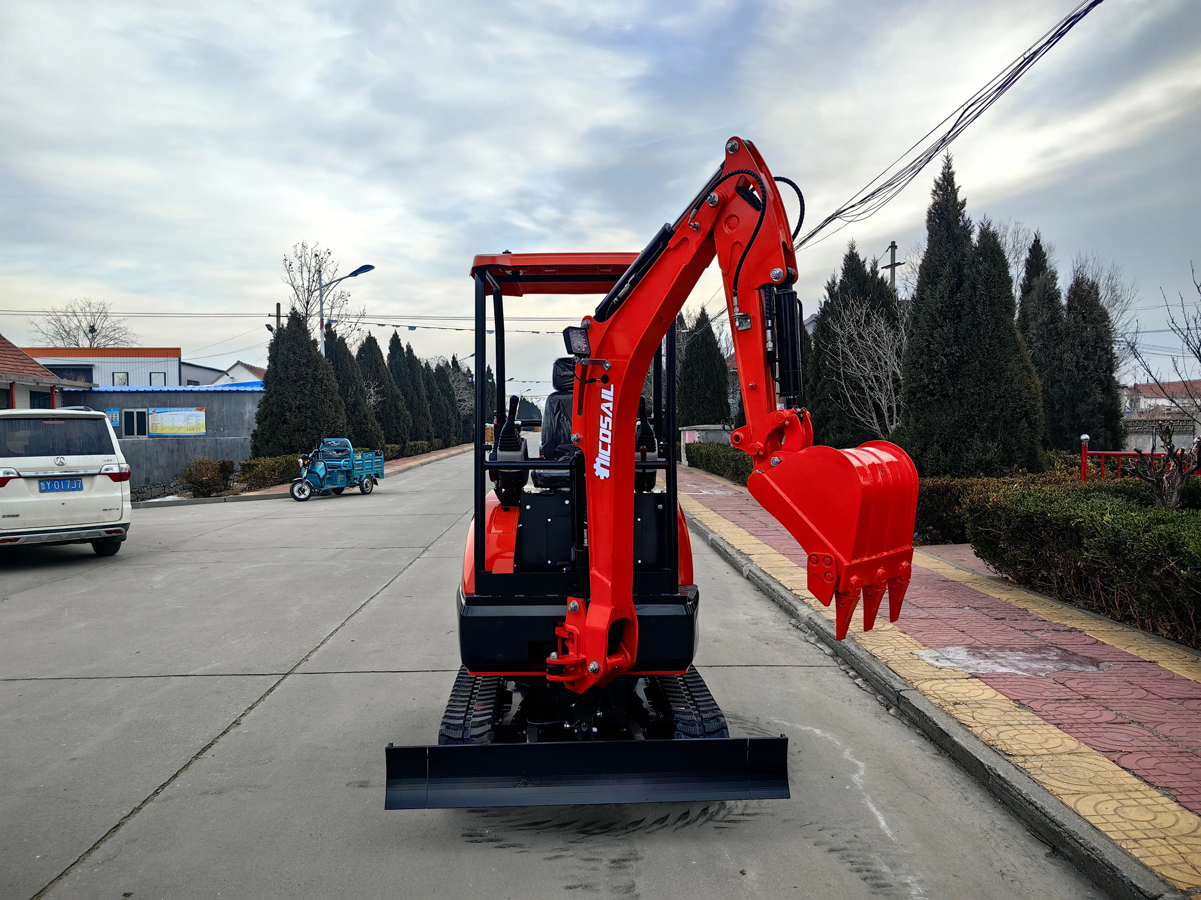 EPA/CE/EURO5 Chinese Jcb mini excavator 2.2 ton ground digger a mini excavator for sale