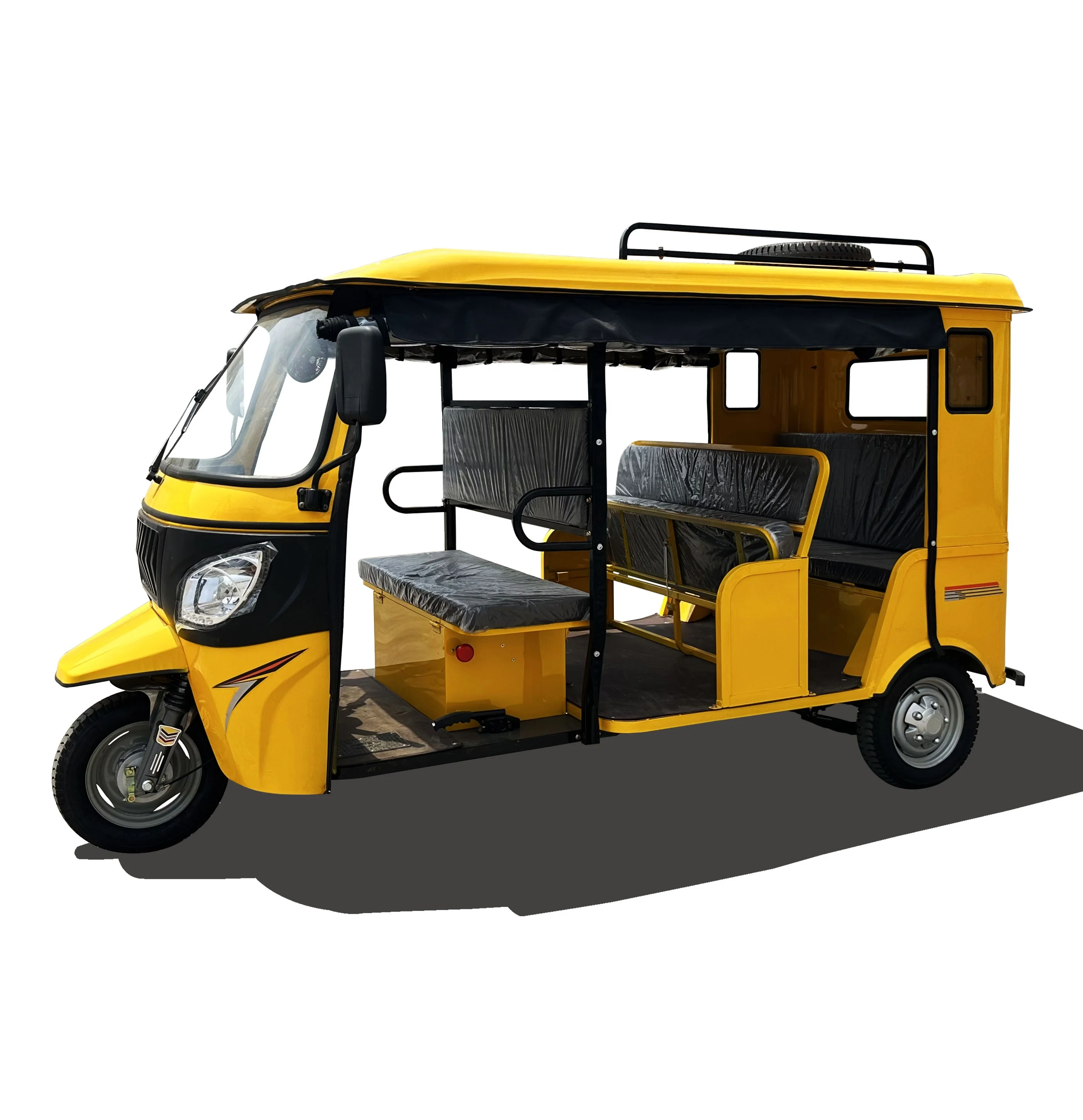 Электрический трехколесный велосипед в стиле Bajaj