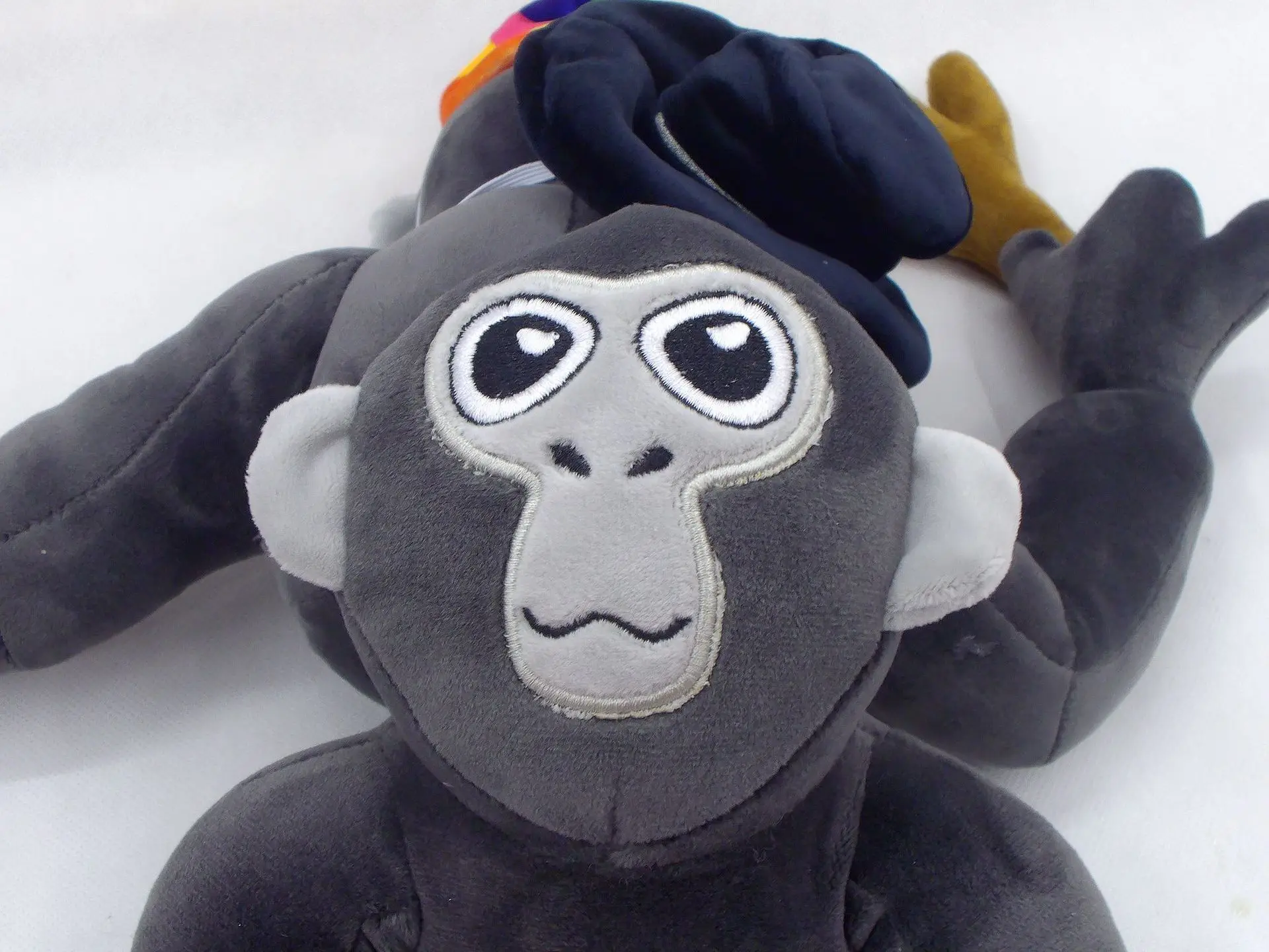 Custom Cartoon Anime cute Toys Gorilla Figure Stuffed Animal Toys Funny Gorilla Tag Plush Toy Doll Boy Kids Gifts