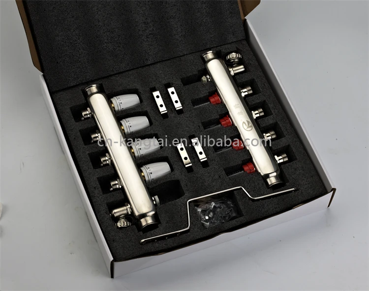 Solar collector for water heating heat pipe vacuum tube solar syst