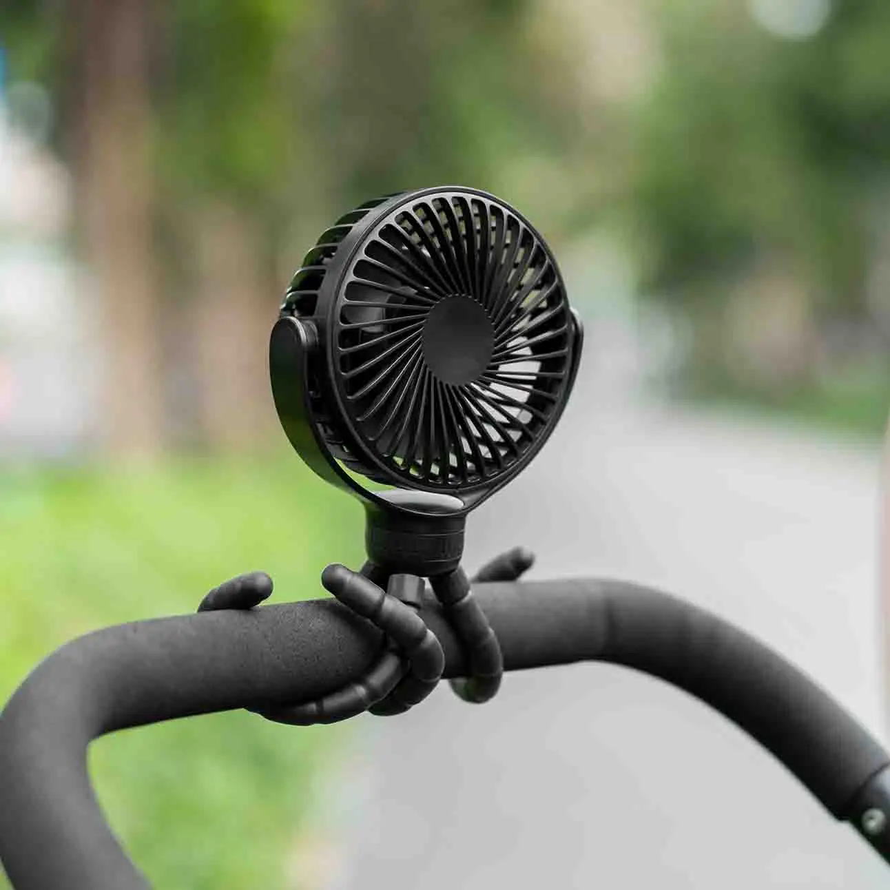 2024 High Quality Baby Stroller Fan Flexible Adjustable Octopus Fan Mini Rechargeable Usb Handheld Portable Baby Fan