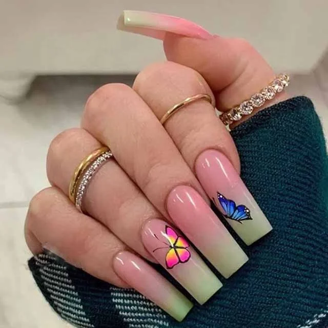 Накладные акриловые ногти