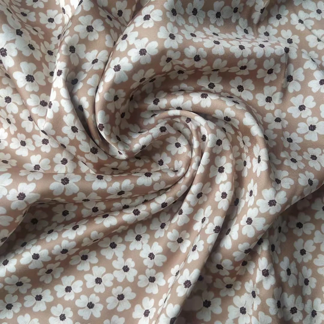 HIGH QUALITY LOW MOQ  CUSTOM  DIGITAL FLORAL PRINT ON 100%VISCOSE SHINY SUSTAINABLE SATIN  FABRIC