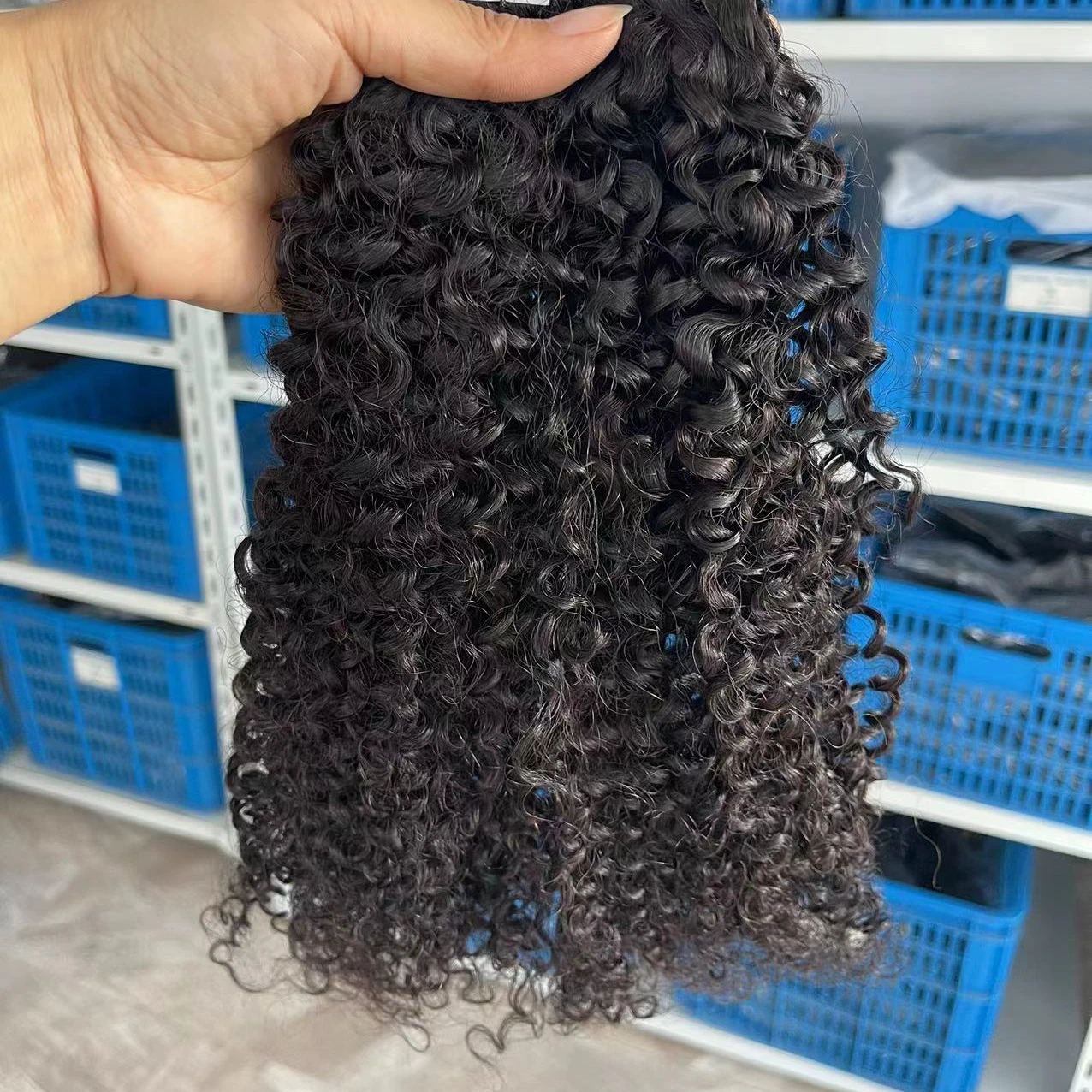 China factory wholesale raw material unprocessed mongolian kinky curly 3b-3c hair weft/meche/extension