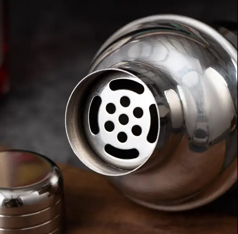 Taiwan Brand Wholesale Price Barware Item Stainless Steel Cocktail Martini Shaker