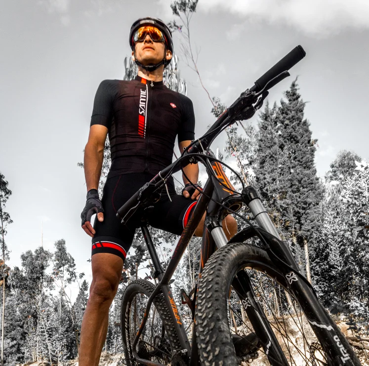 Santic OEM Pro Custom Bicycle Wear Road Bike Jersey Cycling Clothing