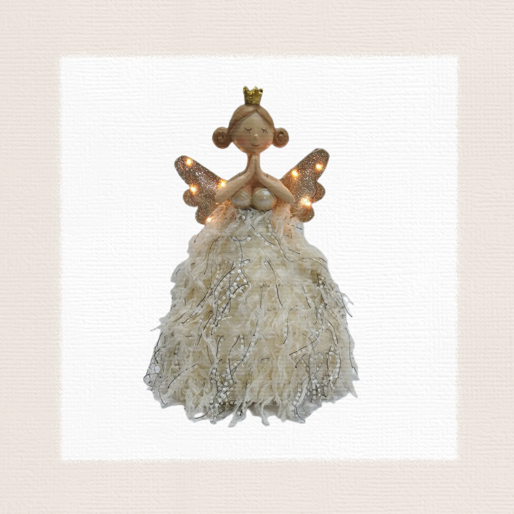 Christmas Angel Gift for Girl Resin Doll with LED Light Shining Wing and Skirts Angel Home Decoration Resin Plush Ornaments