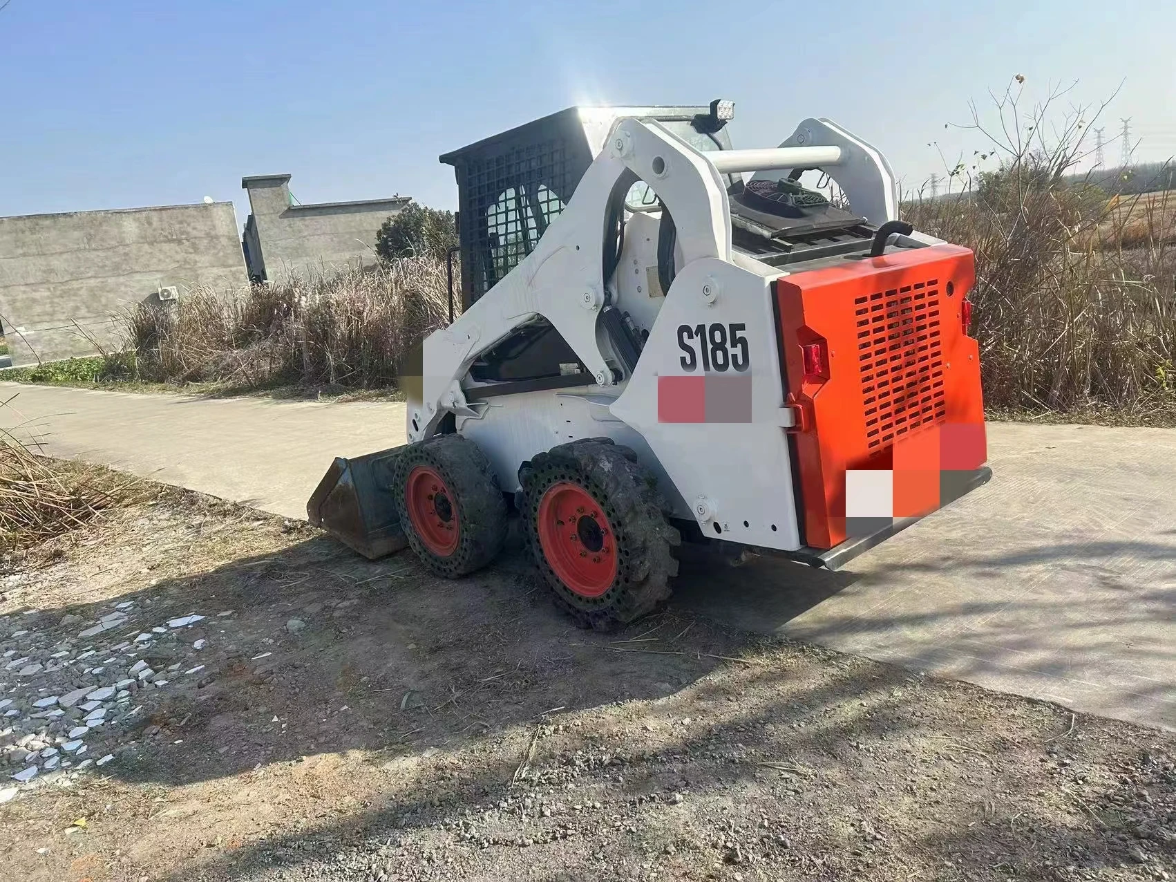 Hot-sale product Used S185 Skid steer loader LOW Price and good condition