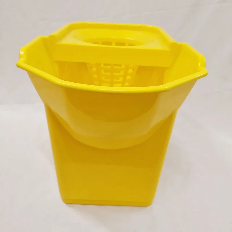 Customized Hotel Cleaning Products From The Manufacturer Plastic Mop Bucket Cleaning Handcart Bucket With Handle